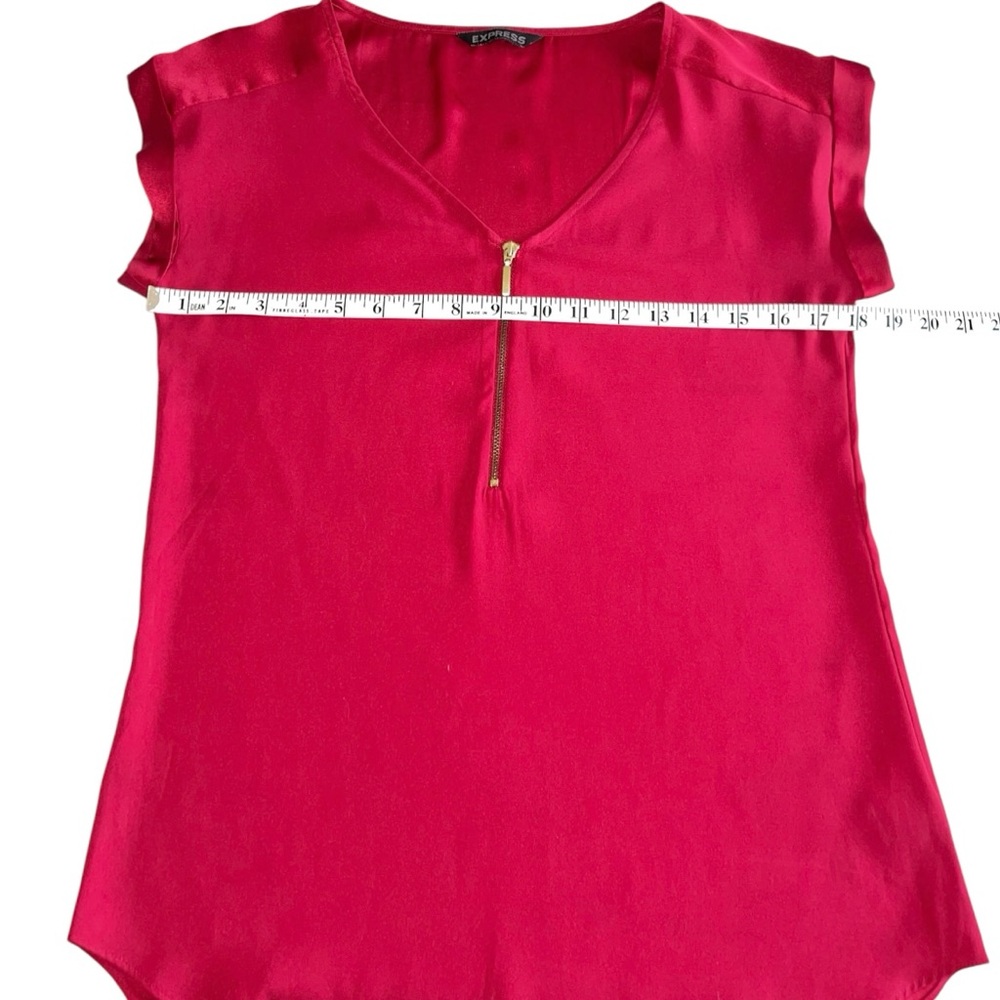 Express Vibrant Cranberry Red V-Neck with Gold Zipper Blouse Sz S - Picture 4 of 7
